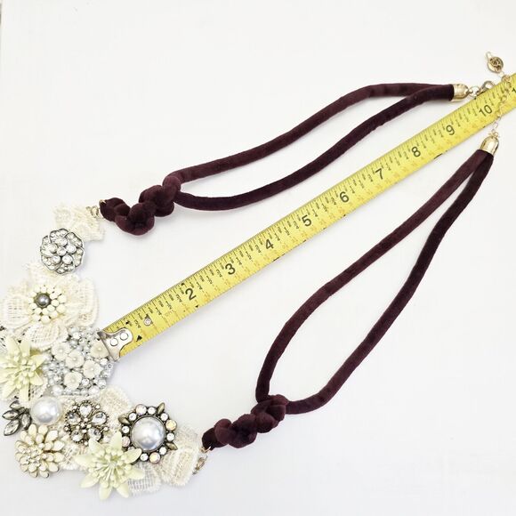Plunder BUBBLY Rhinestone Lace Pearl Red Velvet Statement Necklace - Picture 6 of 7